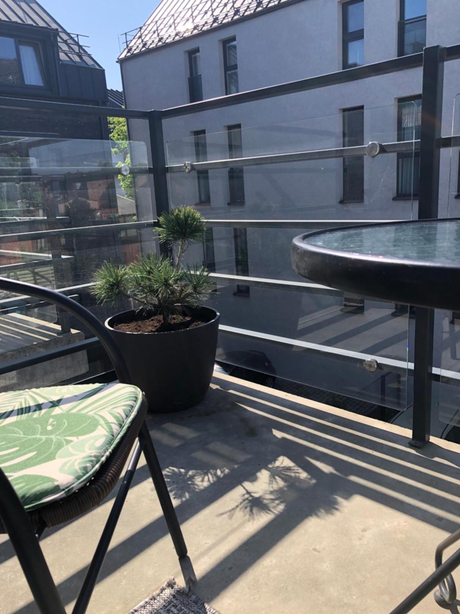 Luxurious Apartment In The Heart Of Old Town With Parking Kaunas Kültér fotó